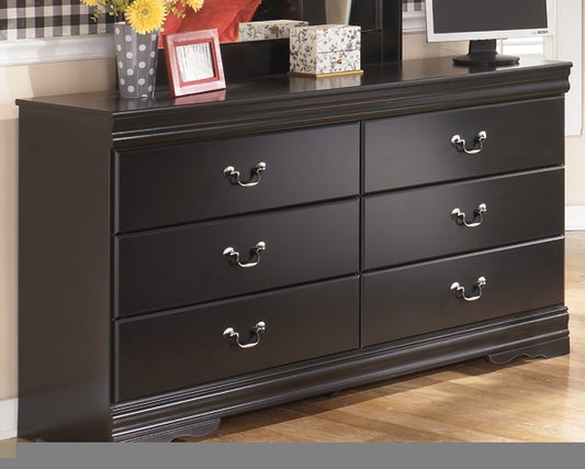Huey Vineyard Six Drawer Dresser