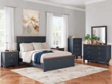 Load image into Gallery viewer, Landocken Queen Panel Bed with Mirrored Dresser, Chest and 2 Nightstands
