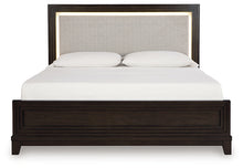 Load image into Gallery viewer, Neymorton King Upholstered Panel Bed with 2 Nightstands
