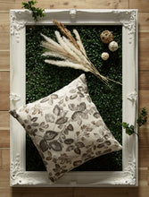 Load image into Gallery viewer, Holdenway Pillow
